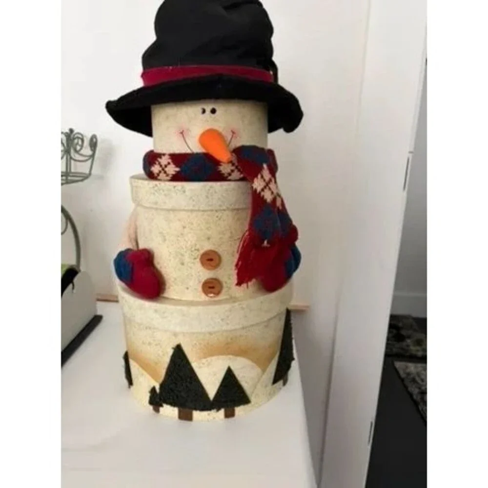 stackable bin snowman